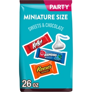 image:imageHERSHEYS KIT KAT and REESES Assorted Flavored Candy Party Pack 248 oz
